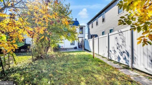 309 High St, Hanover PA  17331-2302 exterior