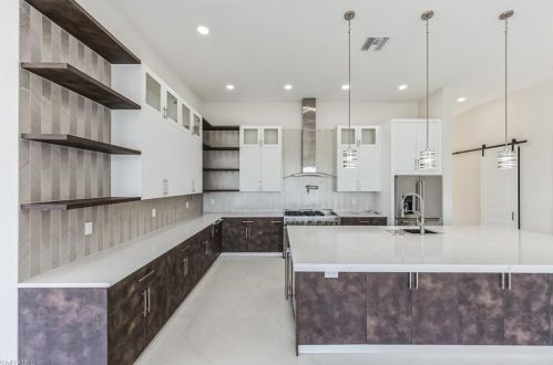 1045 Morningside Dr, Naples FL 34103-3313 exterior