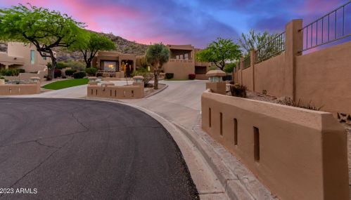 13230 34th Ct, Phoenix, AZ 85044-3601