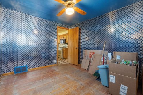 6022 Kilpatrick Ave, Chicago IL 60629-5637 exterior