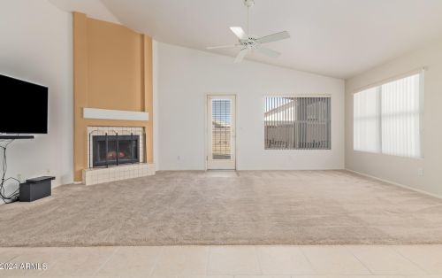 1384 Apollo Ct, Chandler AZ 85286-6216 exterior