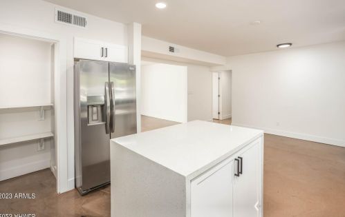 4729 24 St, Phoenix AZ 85016-4837 exterior