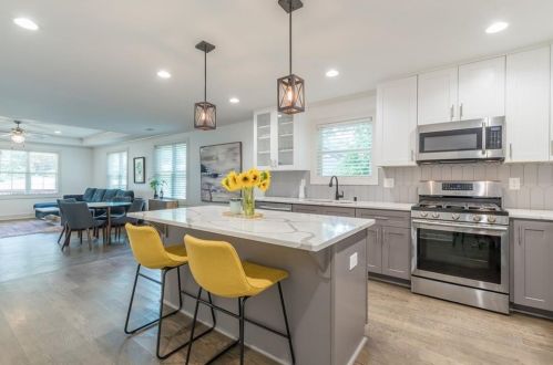 1266 Almont Dr, Atlanta GA  30310-3771 exterior