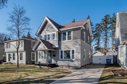 741 Ardmore St, Grand Rapids, MI 49507-3258