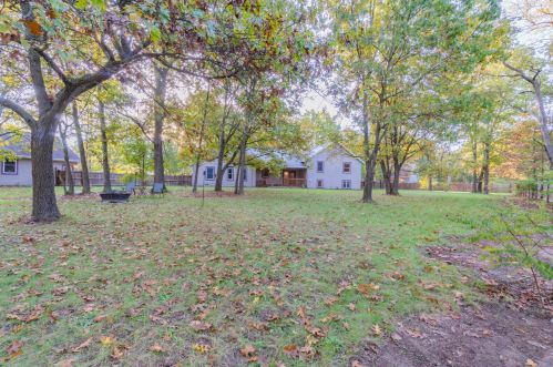 3470 Polonaise Dr, Meskegon MI 49442-1775 exterior