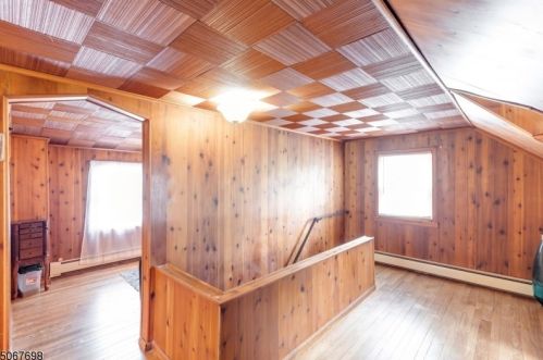 49 Ashby Ave, Livingston NJ 07039-2025 exterior