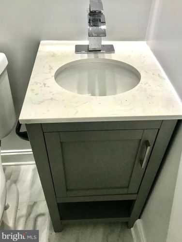 529 42, Washington DC 20019-8036 exterior