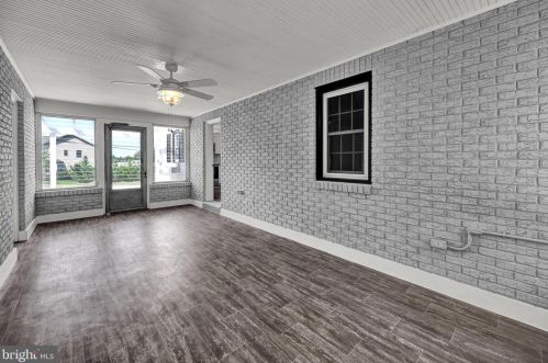 1076 Beck Ml Rd, Hanover PA 17331-9752 exterior