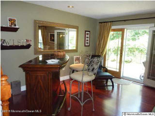 142 Hamlet Ct, Toms River NJ  08753-6405 exterior