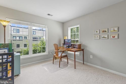 497 Cameron Sta Blvd, Alexandria VA 22304-8683 exterior