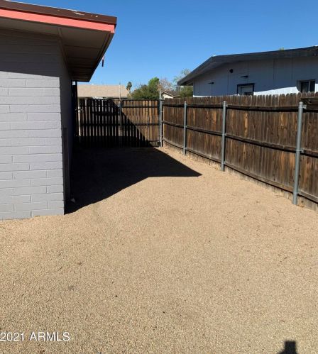 12007 36 St, Phoenix AZ 85028-1312 exterior