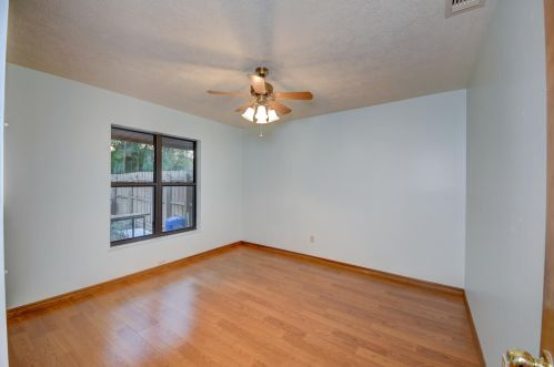 5406 Palmetto Dr, Fort Pierce FL 34982-7481 exterior