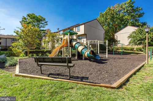 1802 Westwind Way, Mc Lean VA 22102-1611 exterior