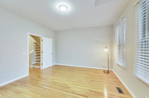 1211 Lexington St, Chicago IL 60624-3647 exterior