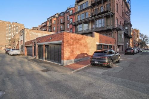 234 Beacon St, Boston MA exterior