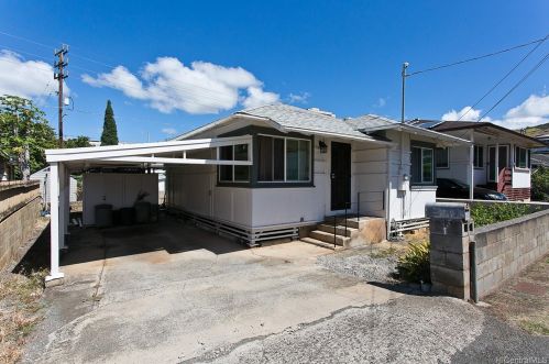 2915 Koali Rd, Honolulu HI  96826-1843 exterior