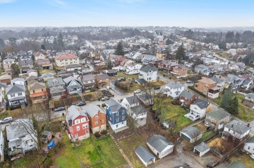 76 Montclair Ave, Pittsburgh PA 15229-1754 exterior