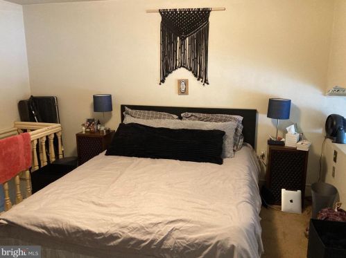 1531 Green St, Philadelphia PA  19130-4005 exterior