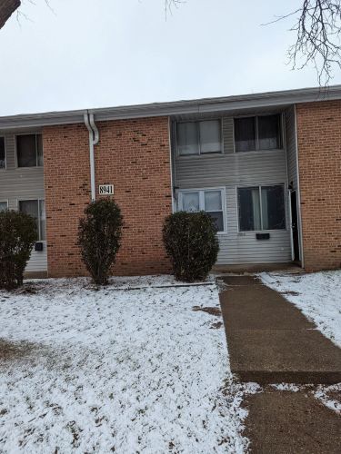 8941 Swan Rd, Milwaukee WI 53224-1950 exterior