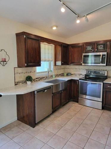 3005 Maple Grv Dr, Madison WI 53719-1912 exterior