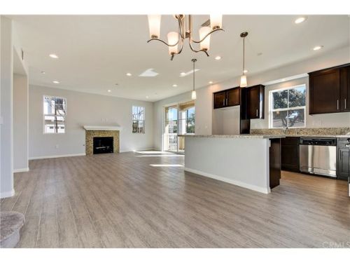 10303 Hacienda St, Bellflower CA  90706-6708 exterior