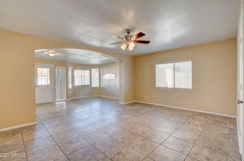 11602 42nd Ave, Phoenix AZ 85029-1912 exterior