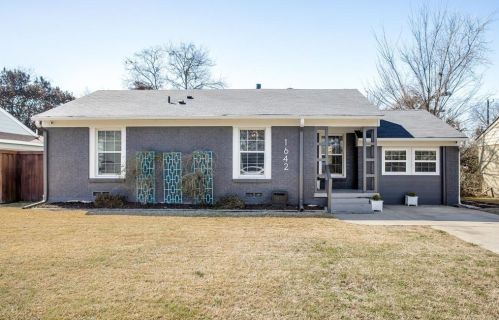 1642 Crest Ridge Dr, Dallas, TX 75228-3201