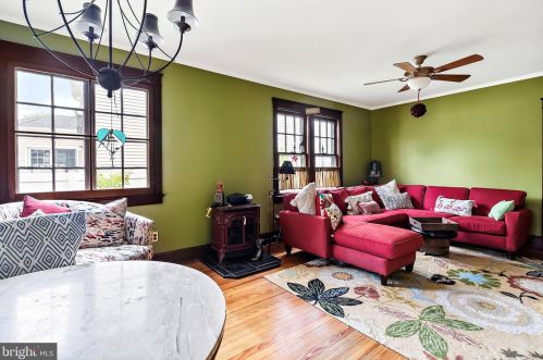 308 River Ave, Point Pleasant Beach NJ 08742-4313 exterior