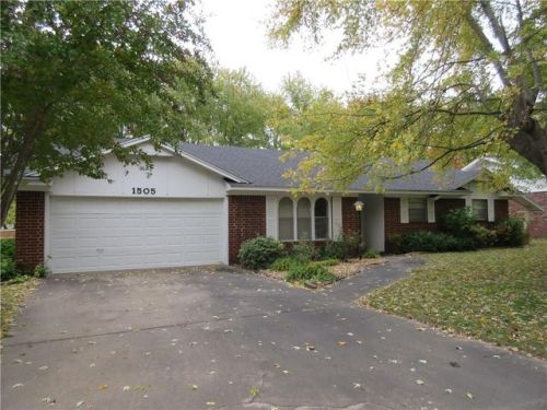 1505 Letha Dr, Springdale, AR 72762-2058