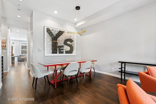 2630 Paulina St, Chicago IL  60614-1018 exterior