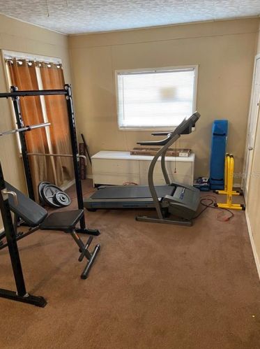 8611 11 St, Tampa FL 33612-8518 exterior