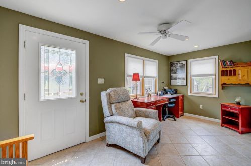 354 Vly Vw Rd, Media PA 19064-2616 exterior