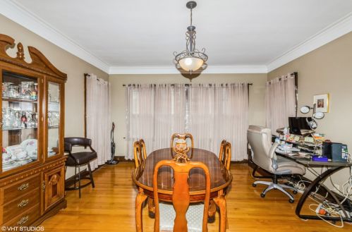 10721 Normal Ave, Chicago IL 60628-3204 exterior