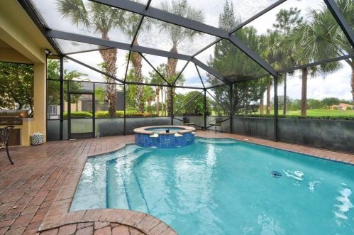 9800 Nuova Way, Fort Pierce FL 34986-2825 exterior