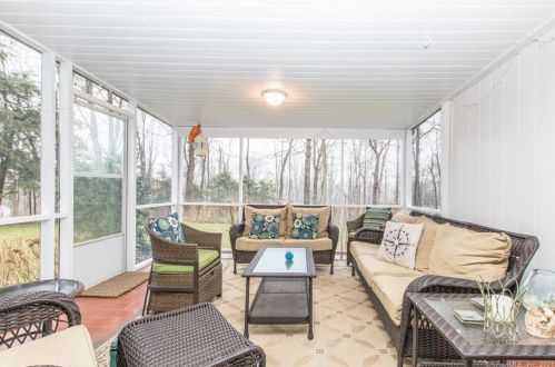 17 Overidge Ln, Wilton CT 06897-3223 exterior