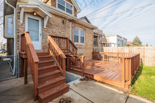 5505 Parkside Ave, Chicago IL  60638-2814 exterior