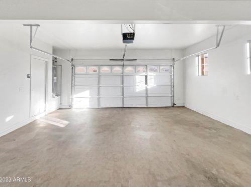 34928 31st Ave, Phoenix AZ  85086-3206 exterior