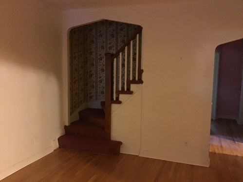 10318 Eberhart Ave, Chicago IL 60637-2484 exterior