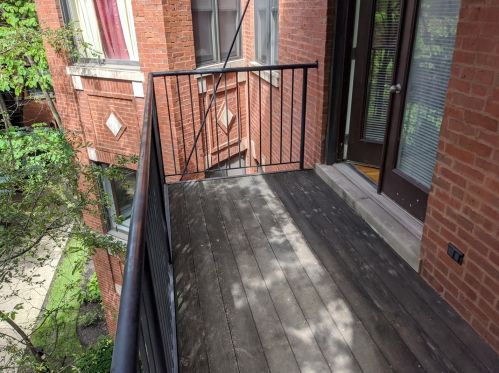 5938 King Dr, Chicago IL 60637-1387 exterior