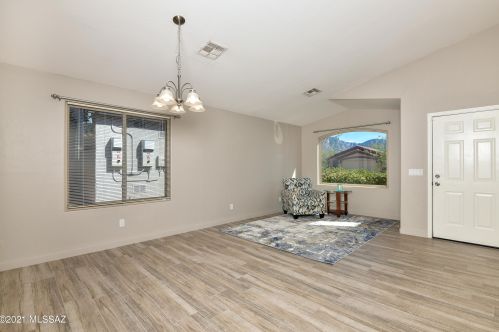2245 Rio Vistoso Ln, Tucson, AZ 85755-1913