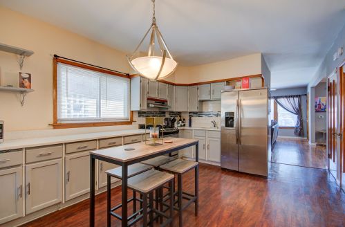 3012 Luna Ave, Chicago IL  60641-4846 exterior