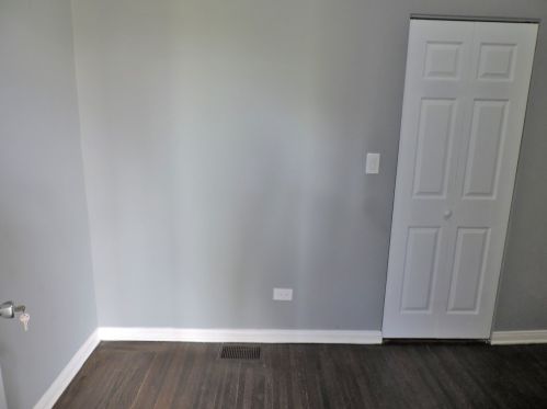 7352 Yale Ave, Chicago IL 60620-1702 exterior