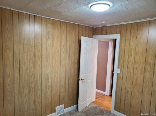 18033 Hanna St, Melvindale MI  48122-1422 exterior