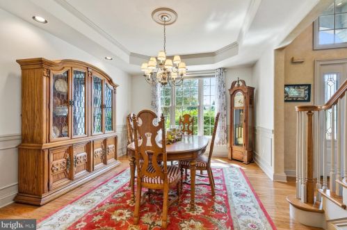 300 Country Mdw Dr, Lancaster PA 17602-1481 exterior