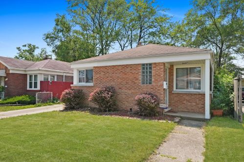 12610 Throop St, Chicago, IL 60827-6115
