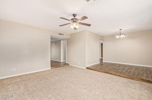 9040 40 Dr, Phoenix AZ 85019-2013 exterior