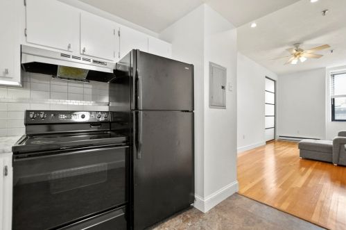 3 Appleton St, Boston, MA