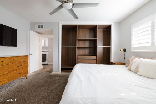 1151 Palomino Dr, Chandler AZ 85224-2117 exterior