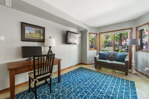 1457 Wrightwood Ave, Chicago IL 60614-1938 exterior