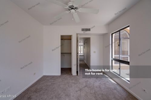 11001 11th St, Phoenix AZ 85020-5825 exterior